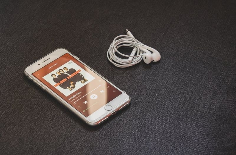 How To Download Music To Play Without Internet